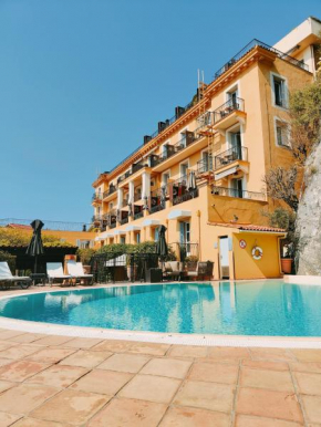 Hôtel La Pérouse Nice Baie des Anges - Renovated in 2023